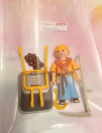 Playmobil 025 Paysanne