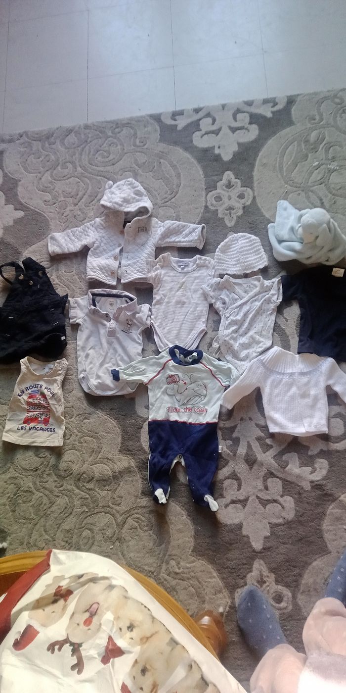 Lot vêtements naissance - photo numéro 6