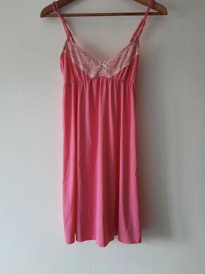 🩷 Jolie Chemise de nuit femme Taille M 🩷