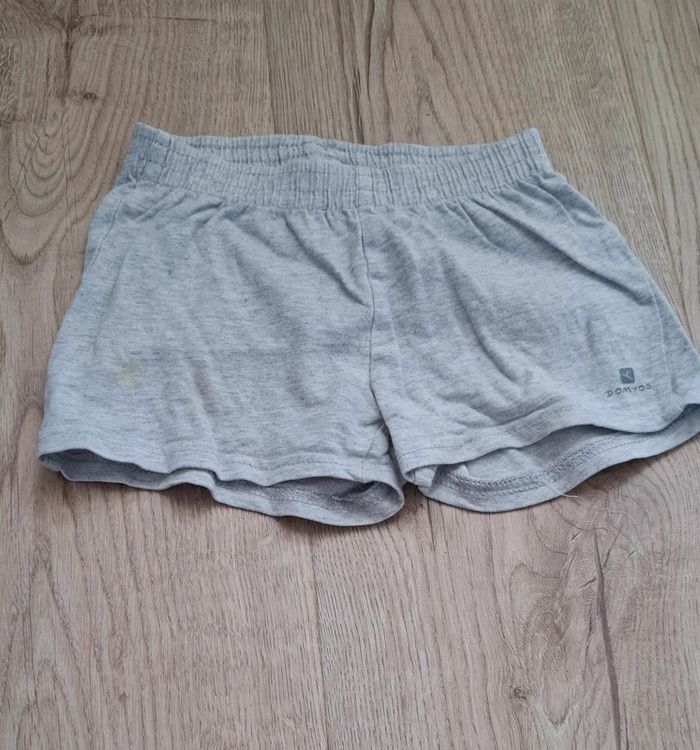 Lot 4 shorts TBE (+4offerts) - photo numéro 9