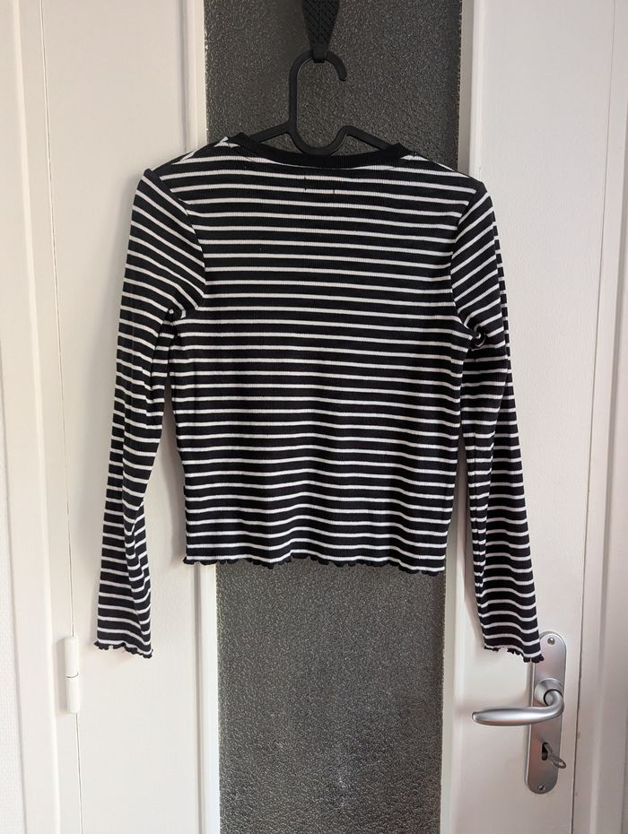 Manche longue rayé noir et blanc gémo taille 16 ans - photo numéro 2