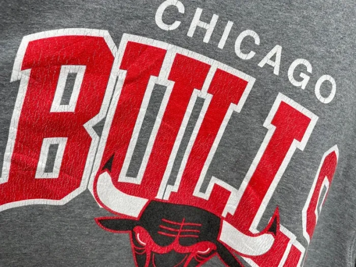 NBA Mitchell & Ness Chicago Bulls grey crewneck mens size Medium - photo numéro 5