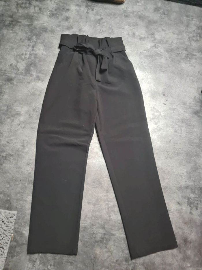Pantalon noir chic 🌹