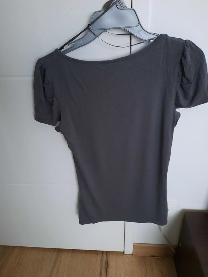 T shirt camaïeu taille 2 - photo numéro 2