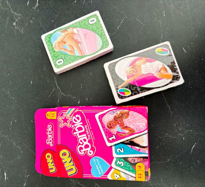 UNO édition Barbie Jeu de Cartes, famille, divertissement - photo numéro 2