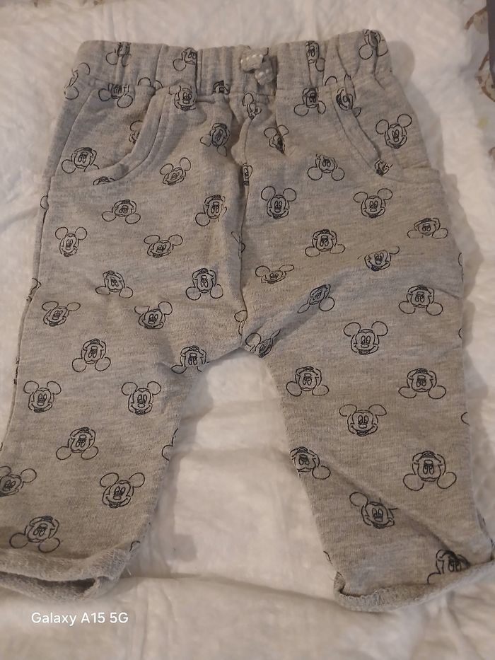 Pantalon mickey 3 mois