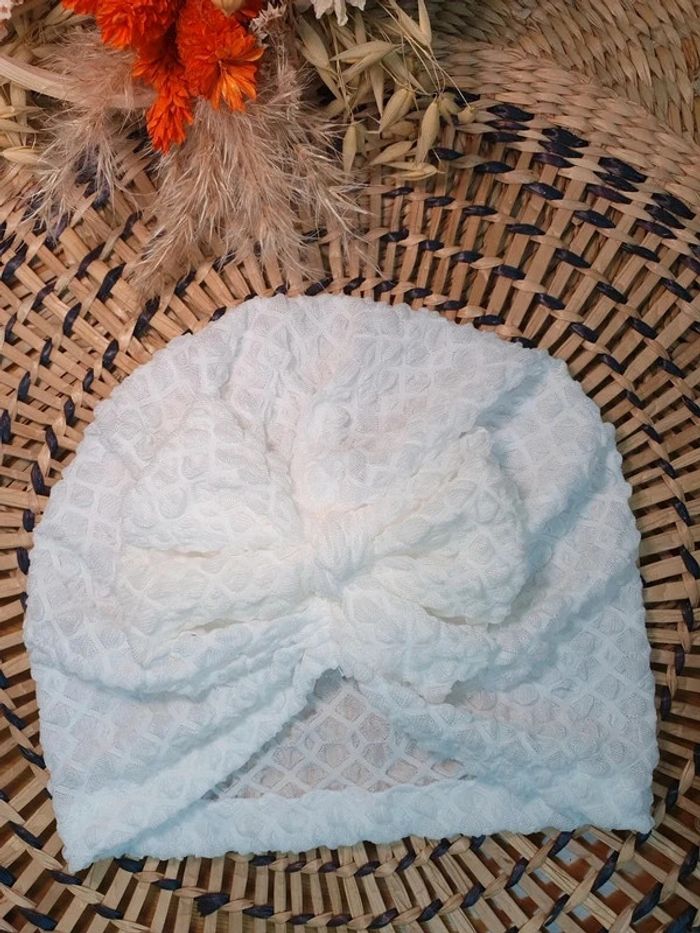 Bonnet - photo numéro 2