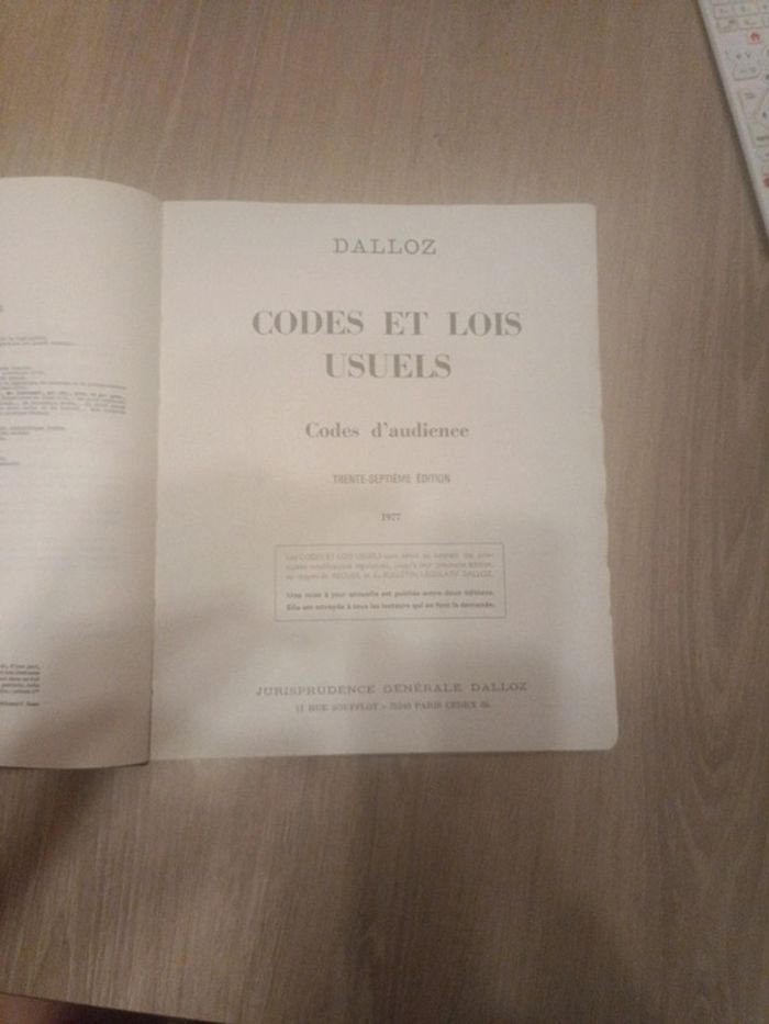 Codes et lois usuels Codes d'audience - photo numéro 6