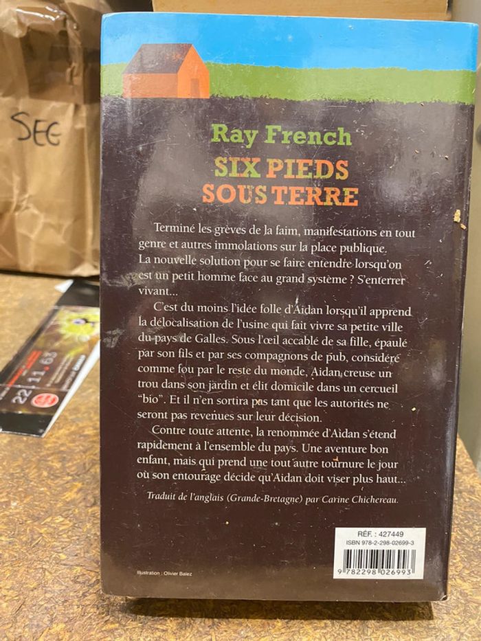 Six pieds sous terre - Ray French - photo numéro 2