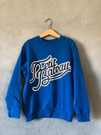 Sweat neuf Petit Bateau 10ans 🚗