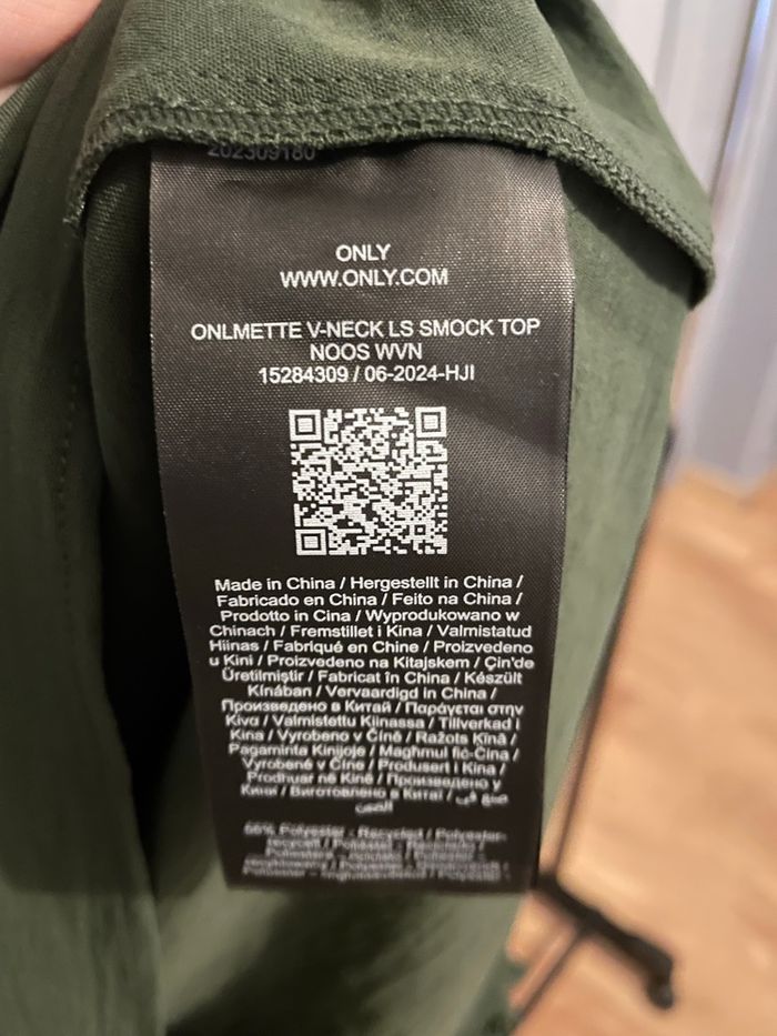 Blouse - photo numéro 2