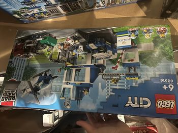 60316 LEGO City Le Commissariat de Police