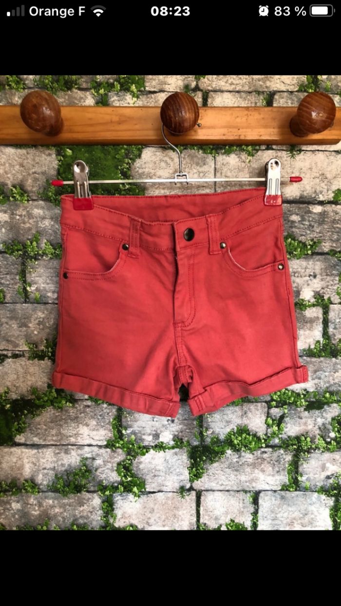 Short 6 ans