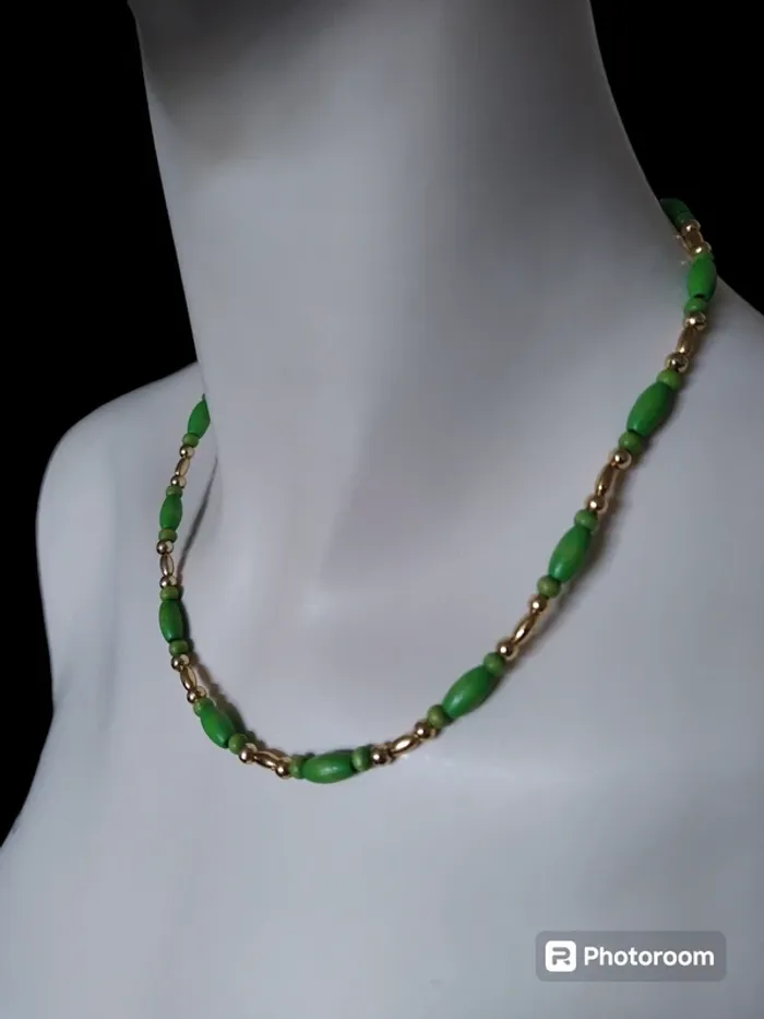 Collier necklace fantaisie chic perle doré vert bois