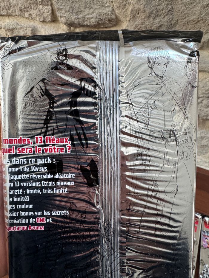 Manga versus tome 1 collector édition mystère - photo numéro 2