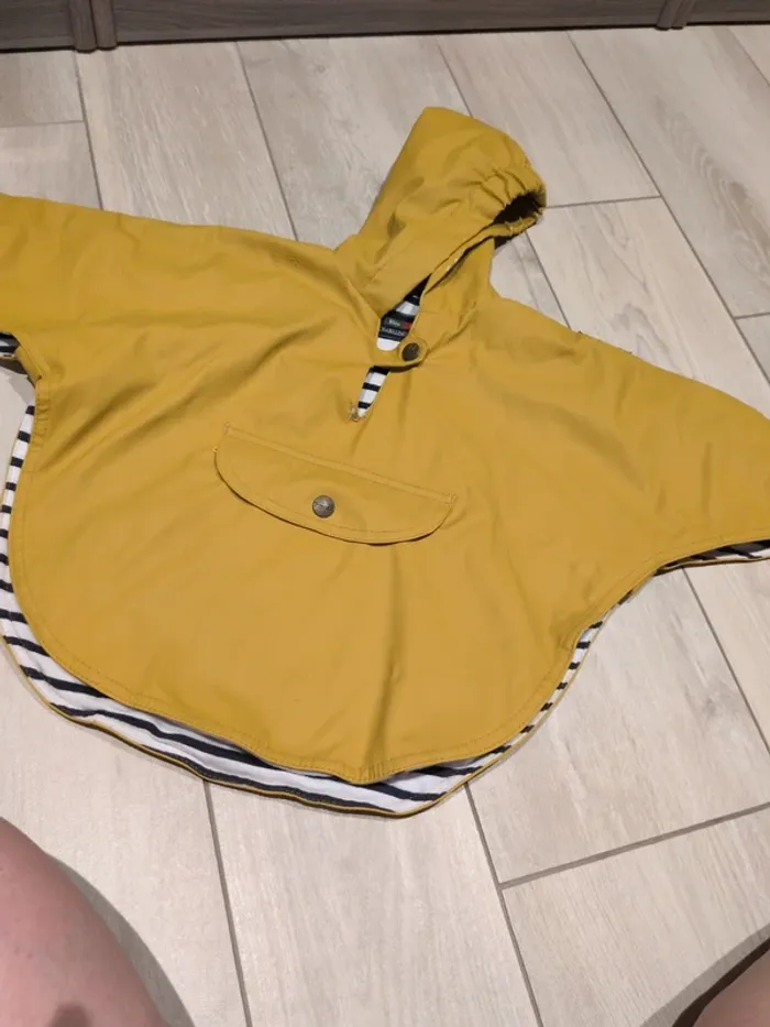 Poncho 18 mois