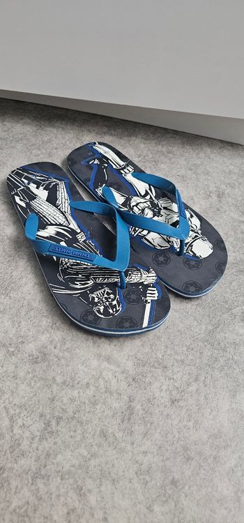 Tongs homme Neuve de la marque star wars