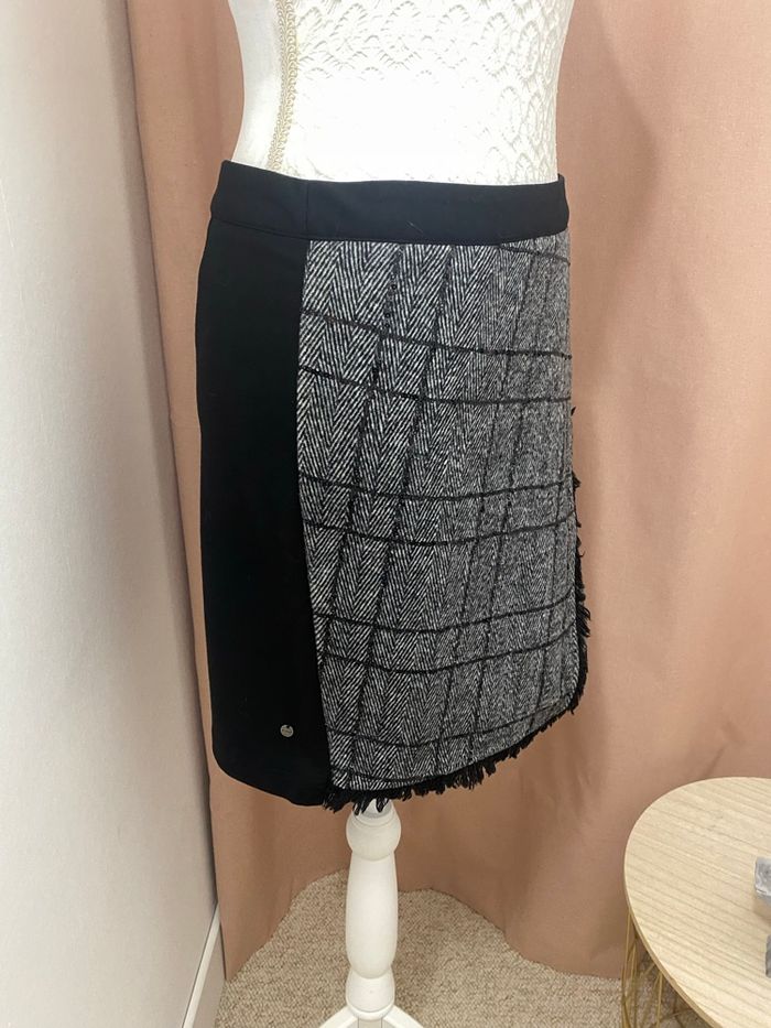 Jupe portefeuille en tweed - photo numéro 3