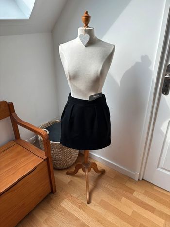 🖤 jupe à pinces noire  - Morgan - T40 NEUvE