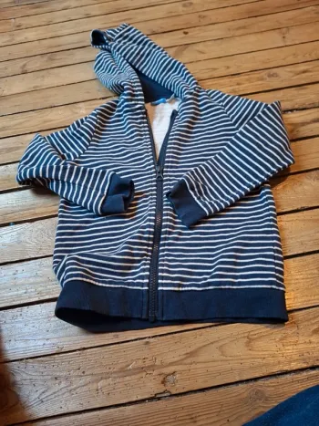 Veste taille 5/6 ans