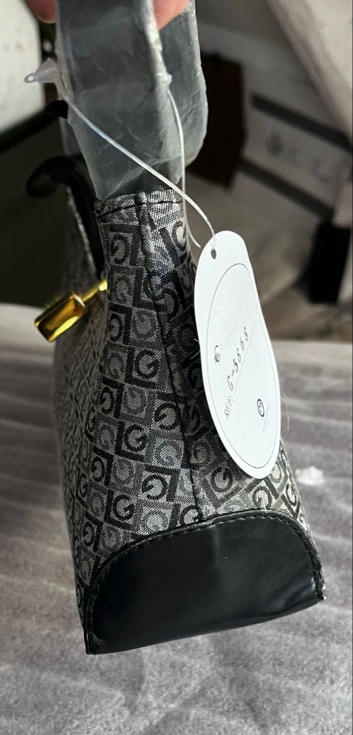 Sac tendance  neuf - photo numéro 2