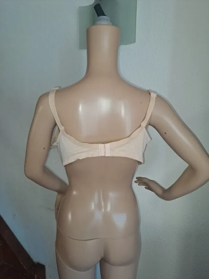 Soutien-gorge 95E - photo numéro 2