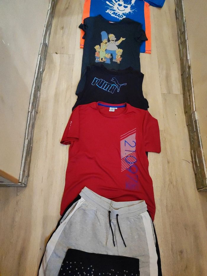 Lot de plusieurs t-shirts 14-16 xs s - photo numéro 3