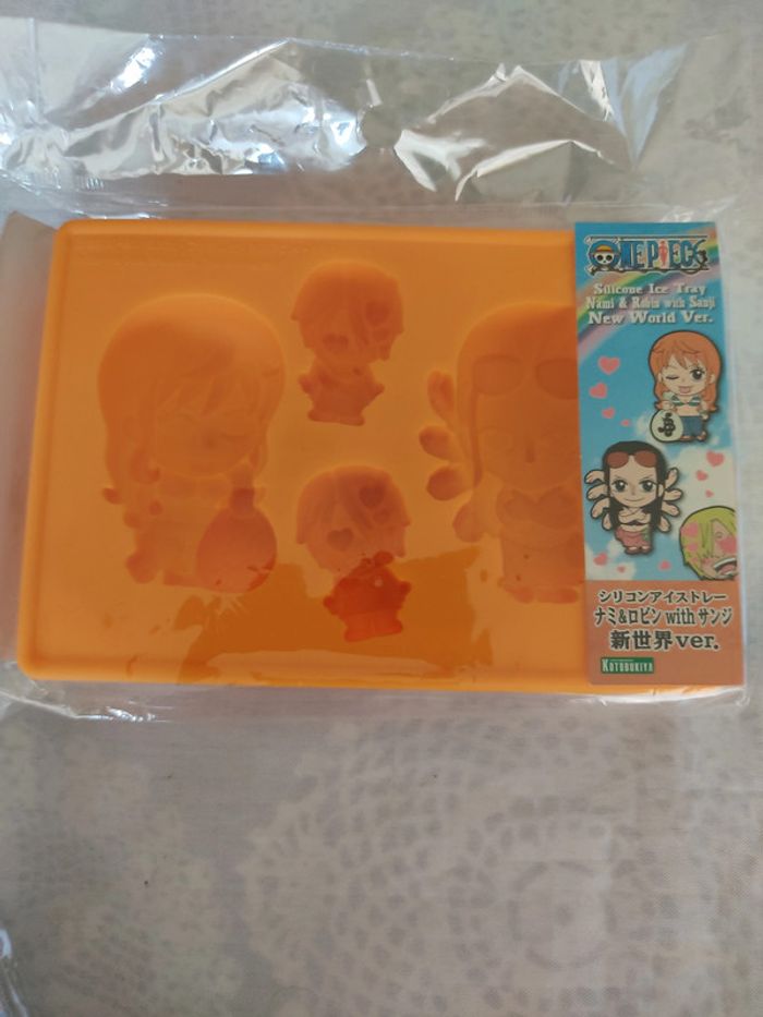 One Piece silicone bac à glaçons Nami et Robin ou Zoro et Sanji