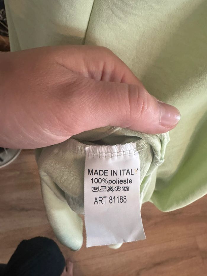 Magnifique robe d’été dos croisé fluide vert claire pistache taille S/M - photo numéro 5