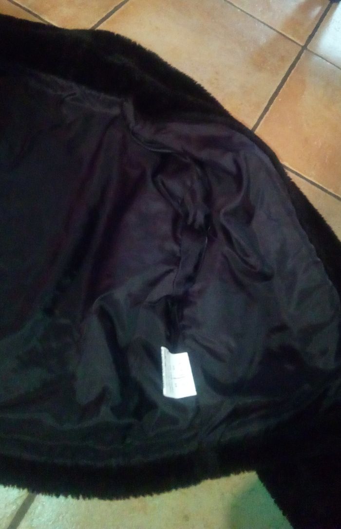 Veste femme fausse fourrure T40 - photo numéro 3
