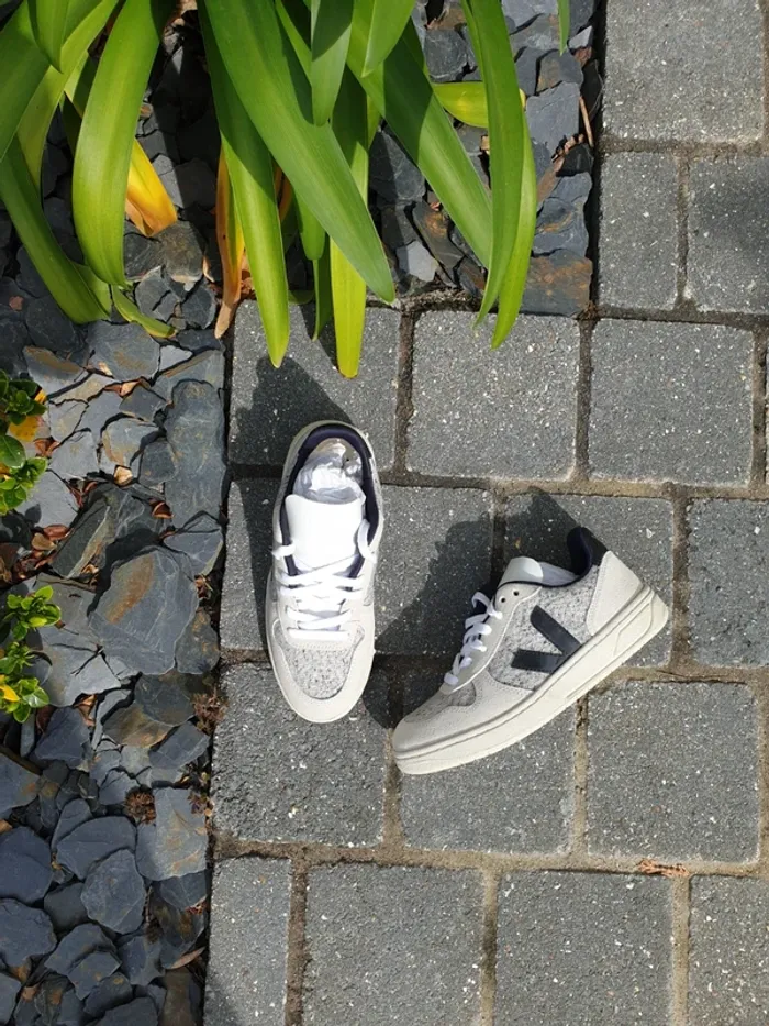 Veja V10 Snow Black - photo numéro 6