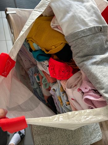 Lot vêtements bébé fille