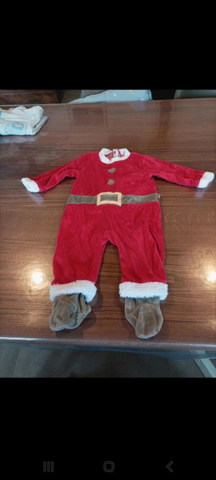 Lot de 5 pyjamas garçon 18 mois - photo numéro 4