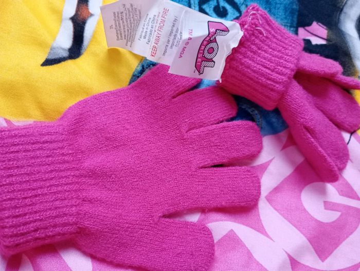 Paire de gants LOL fuschia - photo numéro 6