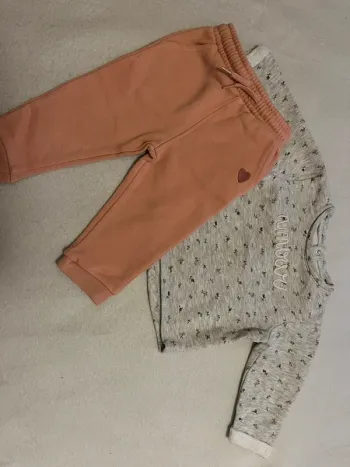 Tenue fille