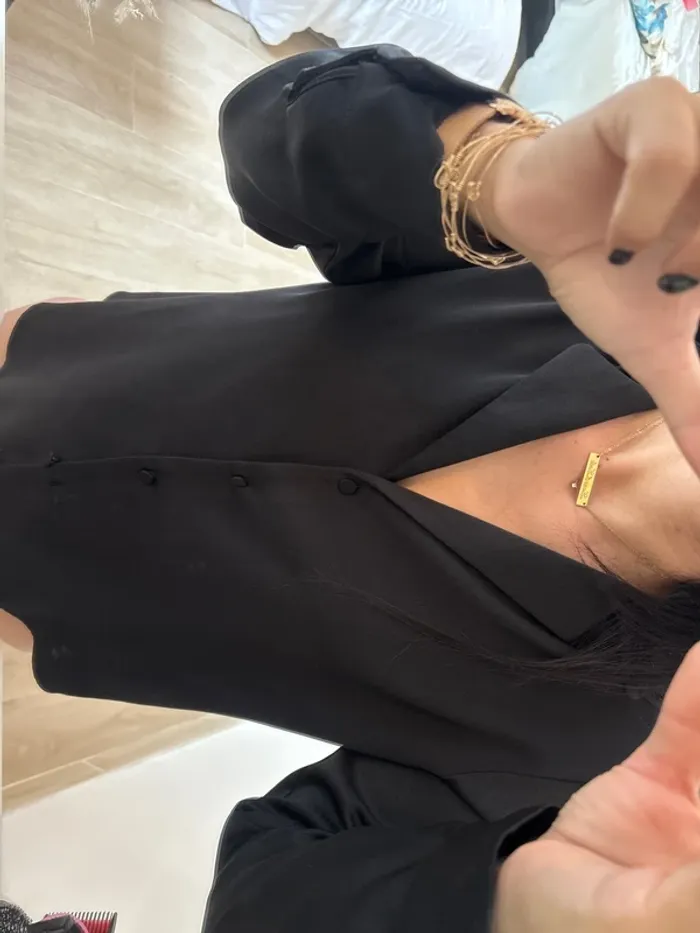 Chemise noire satin 42 - photo numéro 2