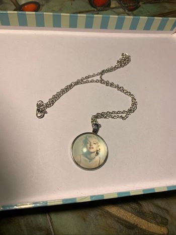 Collier Marilyn Monroe