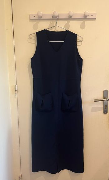 Robe longue sans manches bleu marine taille M