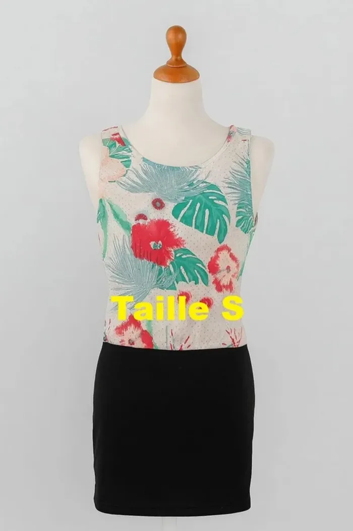 Robe bas noir haut motif floral multicolore Vero Moda Taille S