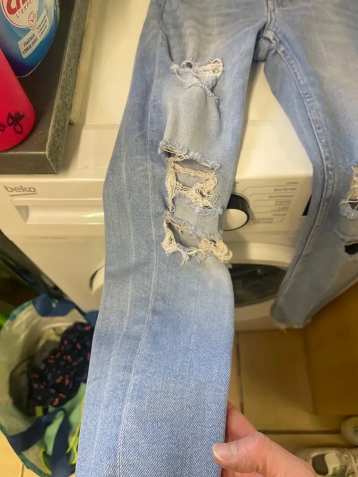 Jean skinny bershka taille 34 - photo numéro 3