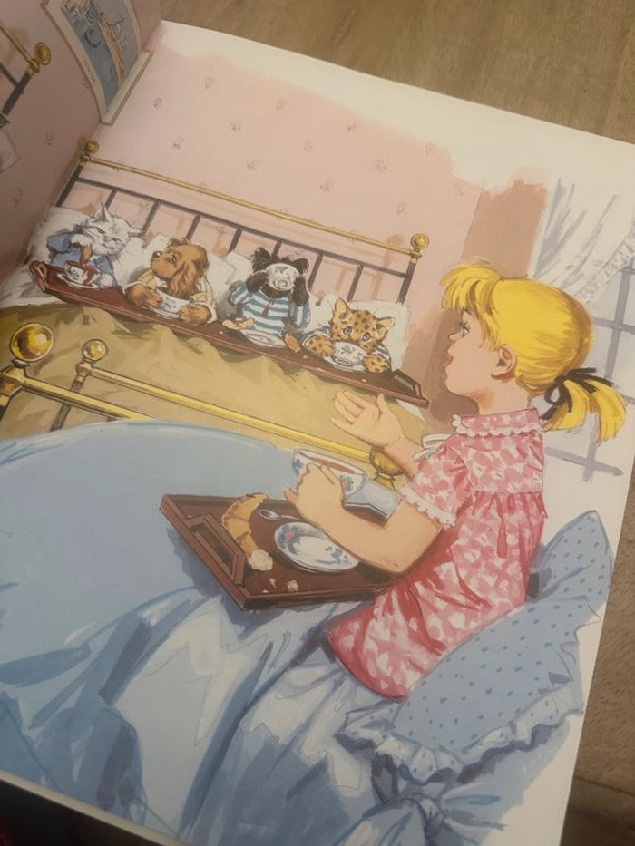 Pierre Probst édition limitée reliure relie rouge - livre Caroline en Russie album bd - photo numéro 4