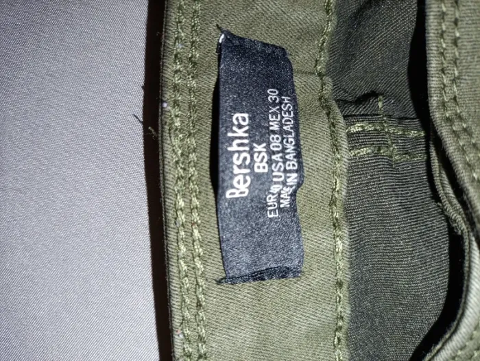 Jean Bershka 36 - photo numéro 3