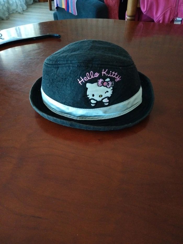 Chapeau - photo numéro 2