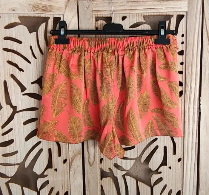Short en satin imprimé feuilles T M Etam - photo numéro 5