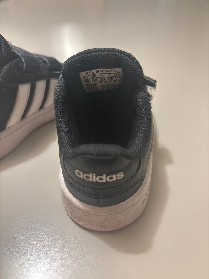 Basket bébé adidas - photo numéro 3