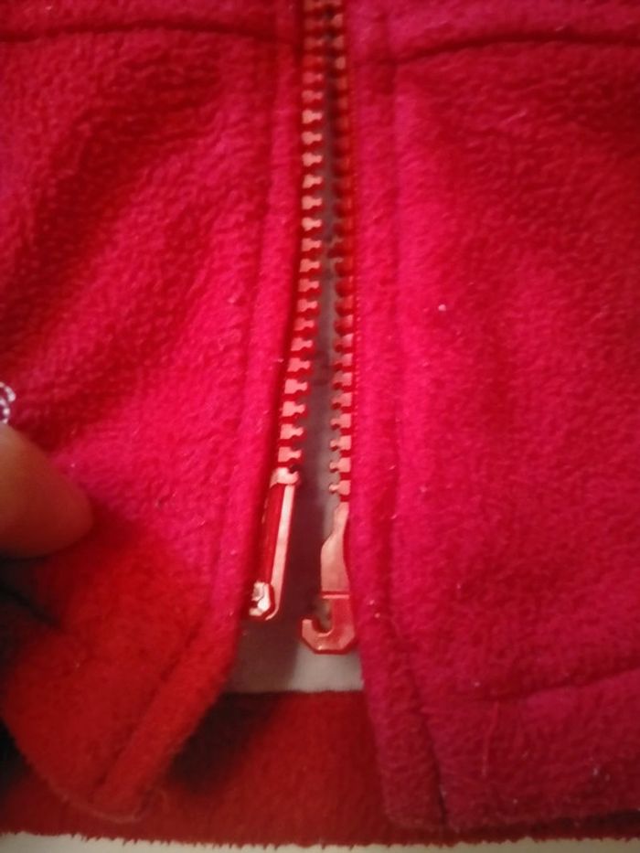 Veste polaire rouge fille 1 an - photo numéro 3