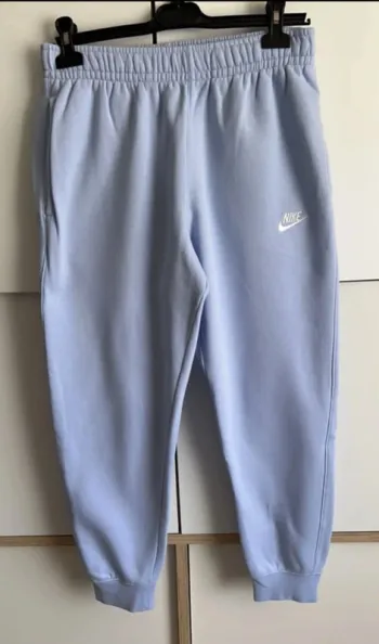 Pantalon survêtement Nike taille S