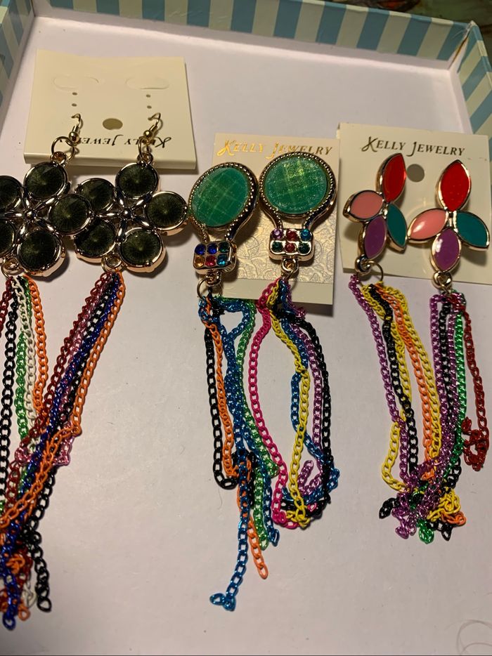 Paires de boucles d’oreilles longues - photo numéro 7