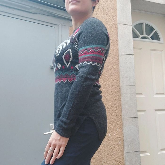 Joli pull hollister taille S - photo numéro 3