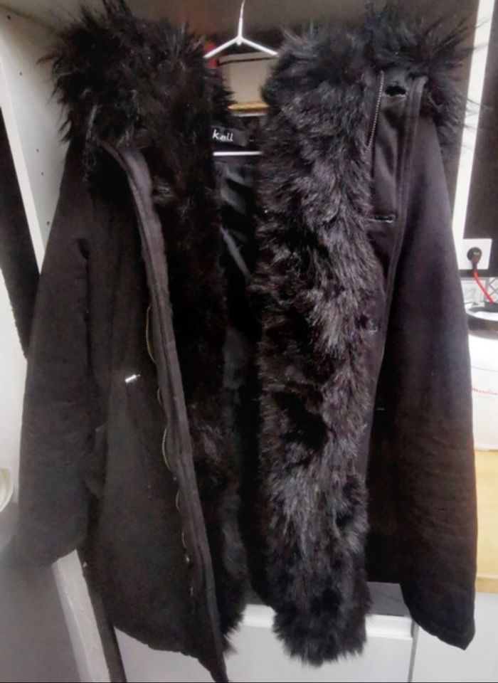 Manteau fausse fourrure